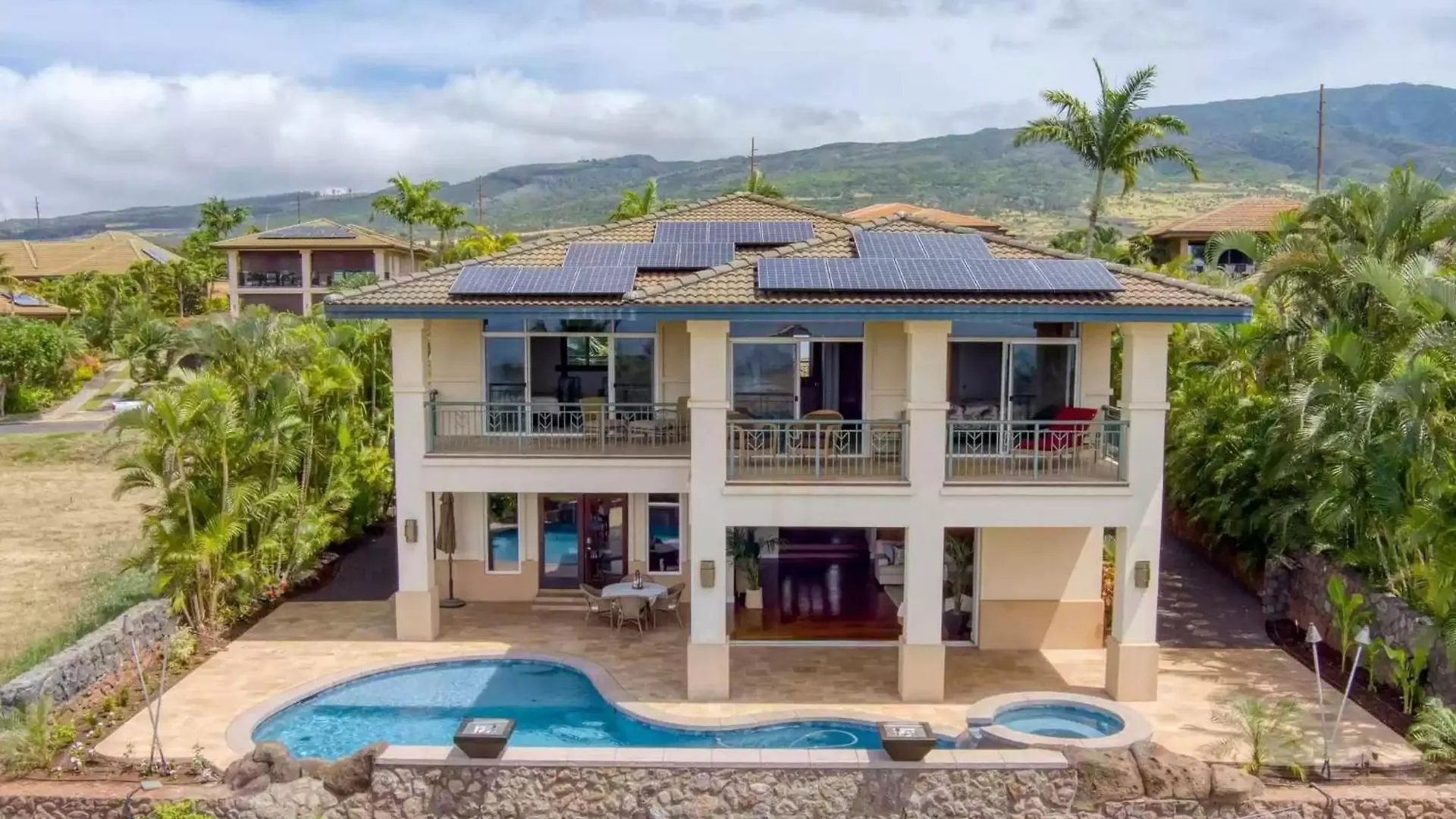 Breathtaking Oceanfront Lahaina Villa 0*,