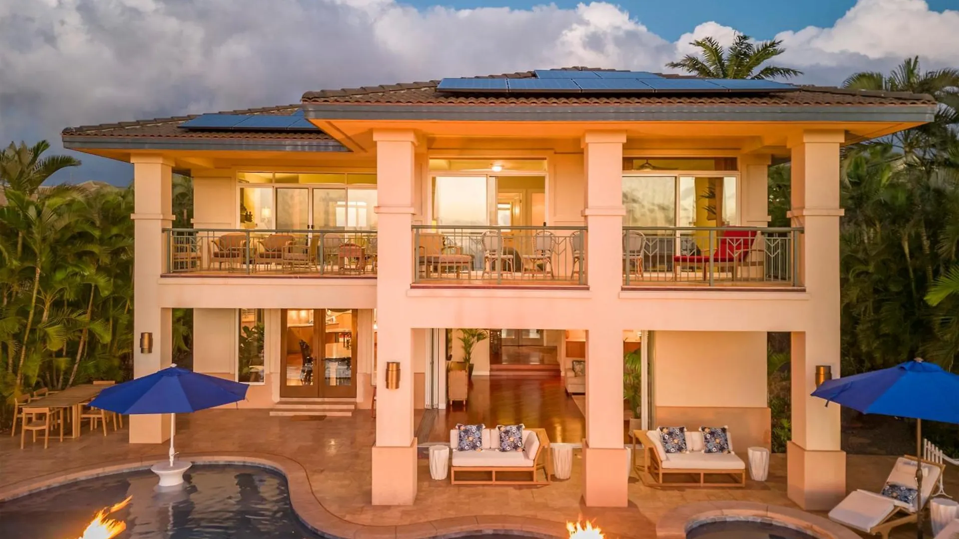 Breathtaking Oceanfront Lahaina Villa United States